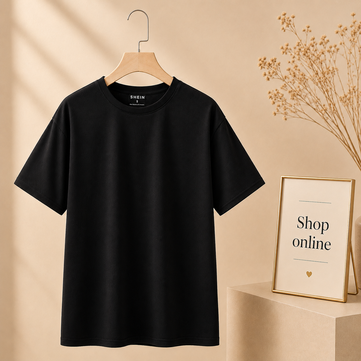 PLAIN BLACK TSHIRT
