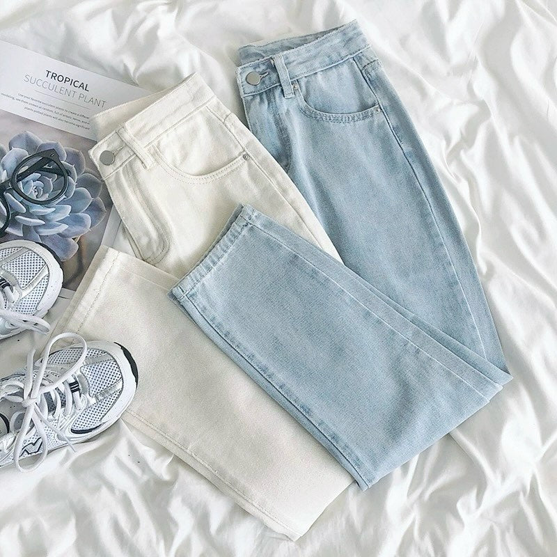 PACK OF 2 ICE BLUE AND WHITE MOMFIT JEANS