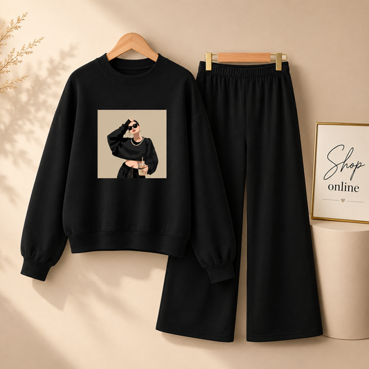 NECKLACE GIRL BLACK SWEATSHIRT WITH FLAPPER