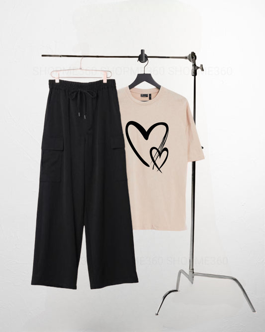BLACK CARGO FLAPPER-BEIGE TSHIRT 2 HEARTS