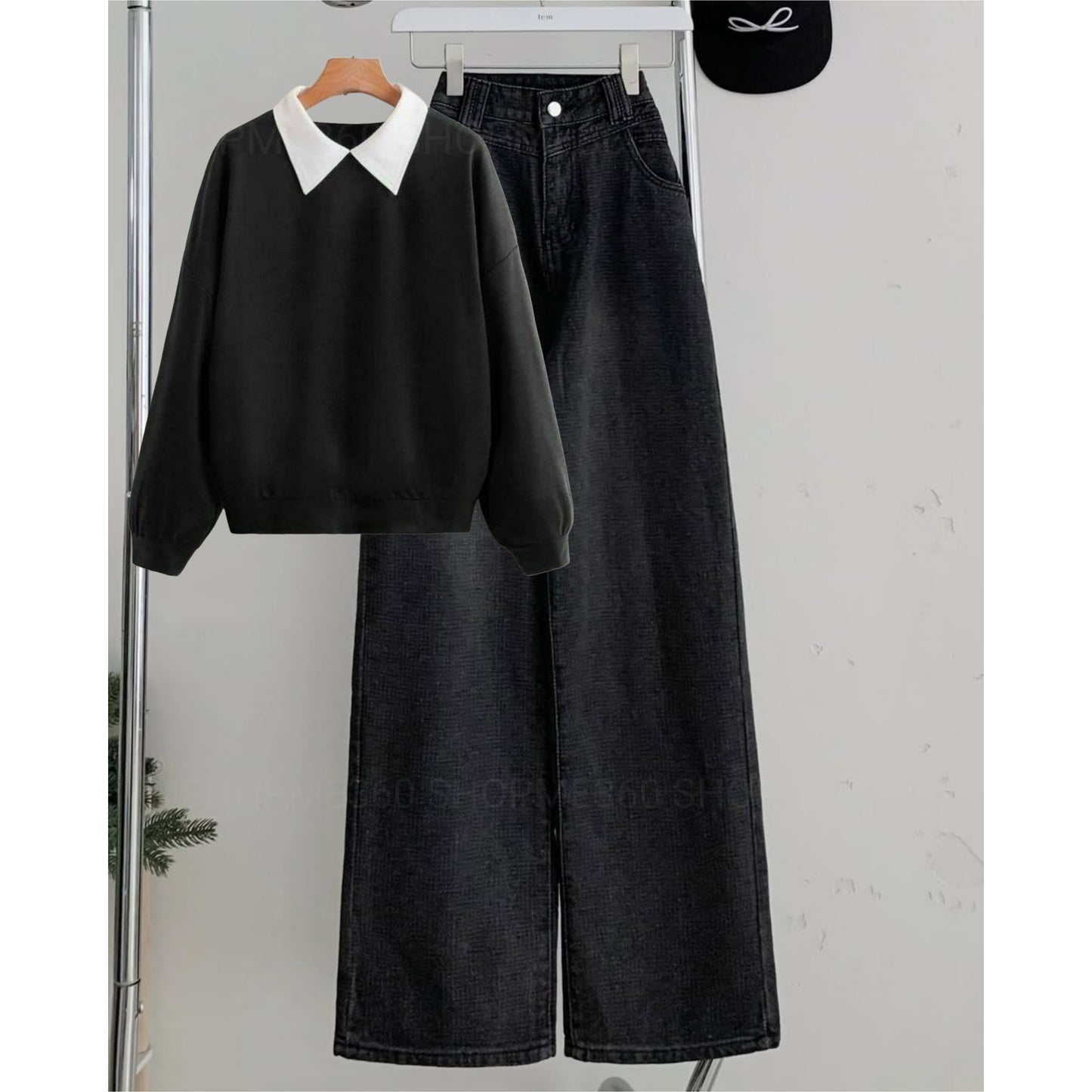 BLACK COLLAR SWEATSHIRT-BLACK WIDE LEG JEANS